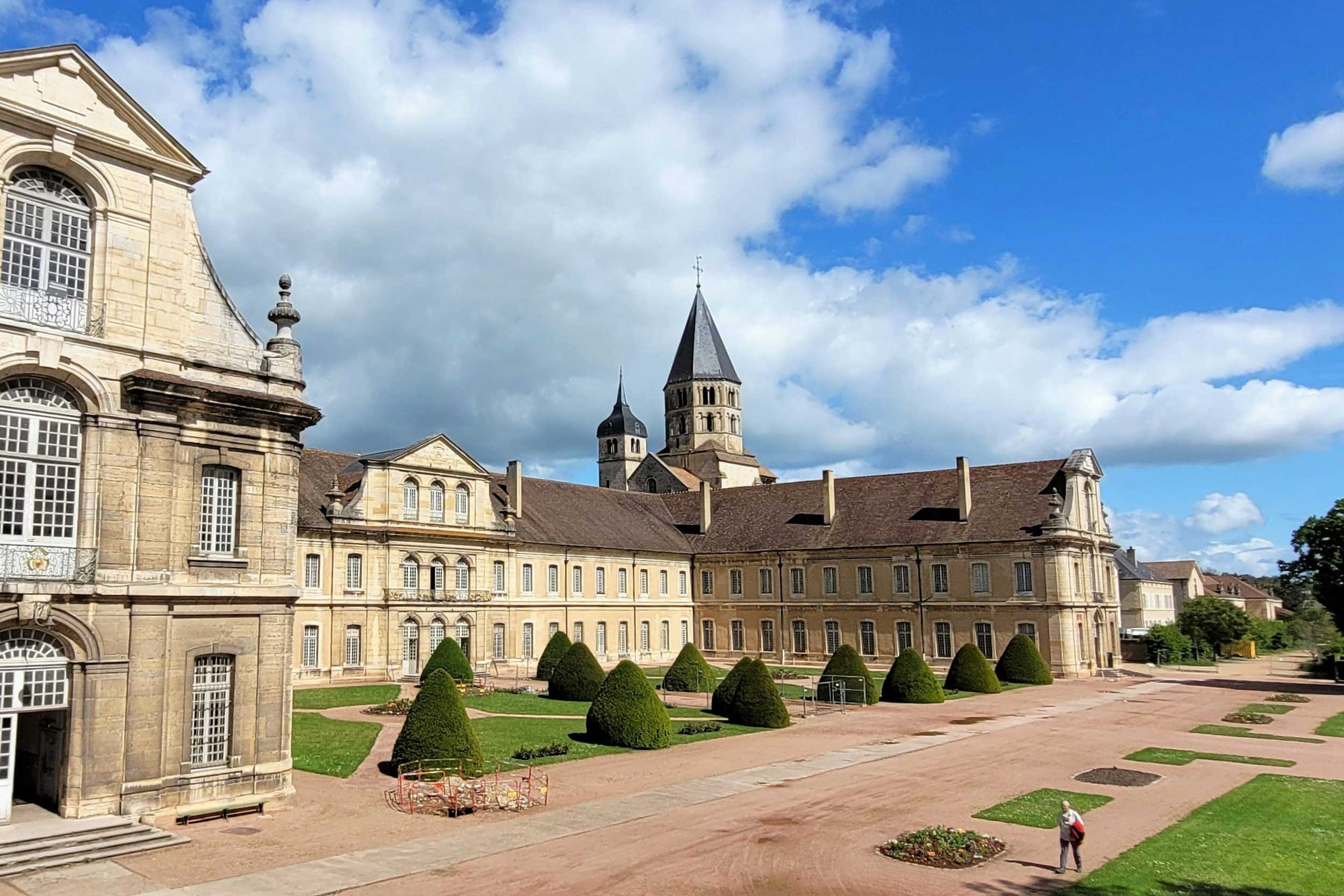 Les alentours : Gîte / Maison en location à Charolles
